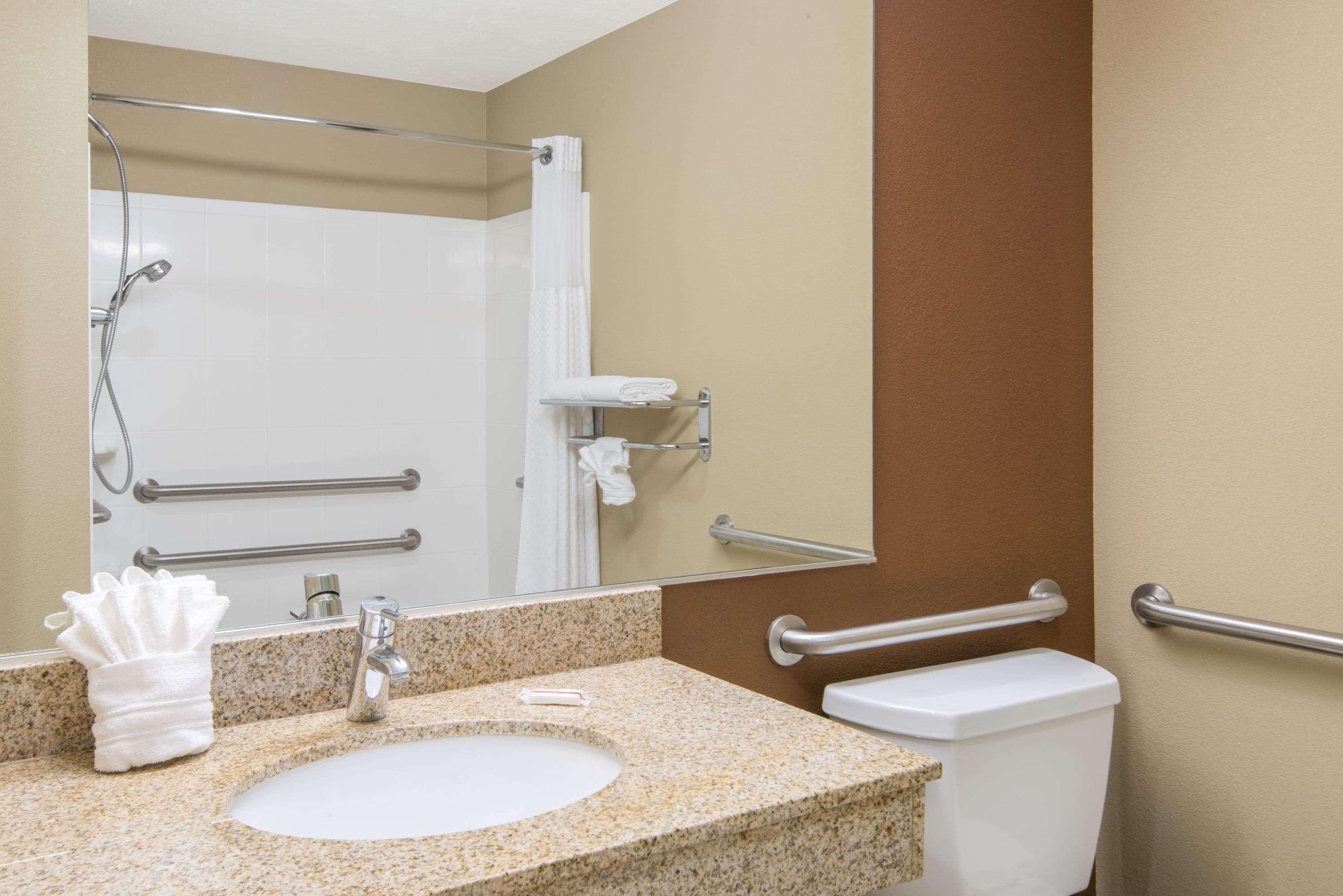 Microtel Inn And Suites North Canton Luaran gambar