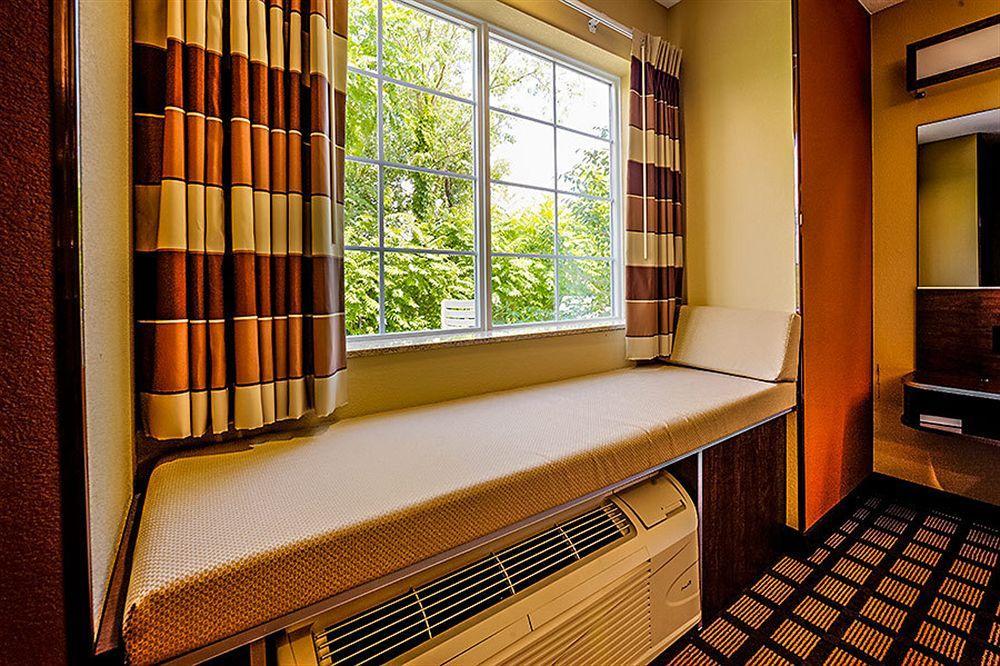 Microtel Inn And Suites North Canton Luaran gambar